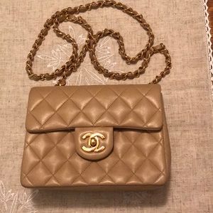 Chanel quilted leather cross bod bag